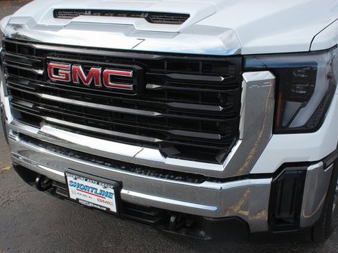 New 2026 GMC Sierra 2500 Pro w/ Convenience Package image 15