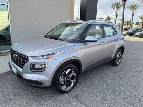 New 2026 Hyundai Venue SEL image 2