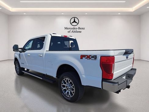 Used 2022 Ford F250 Lariat w/ Lariat Value Package AWD/4WD image 4
