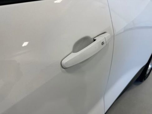 Used 2021 Chevrolet Blazer LT FWD image 13