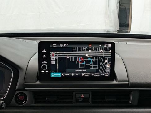 Used 2025 Honda Pilot Black Edition image 30