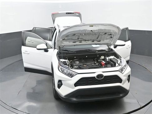 Used 2019 Toyota RAV4 XLE Premium w/ Advanced Technology Package image 36