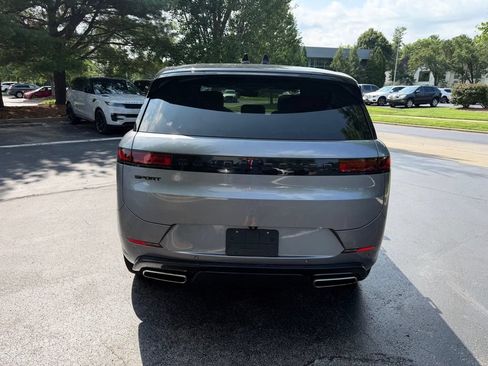 Certified 2024 Land Rover Range Rover Sport Dynamic SE AWD/4WD image 6