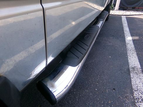 Used 2010 Ford F150 XLT AWD/4WD image 10