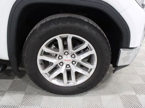 Used 2021 GMC Sierra 1500 SLT image 40