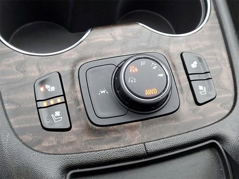 Used 2023 GMC Acadia Denali w/ Denali Ultimate Package image 35