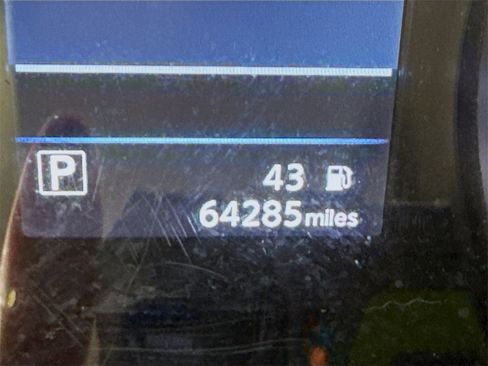 Used 2020 Nissan Rogue SV image 4