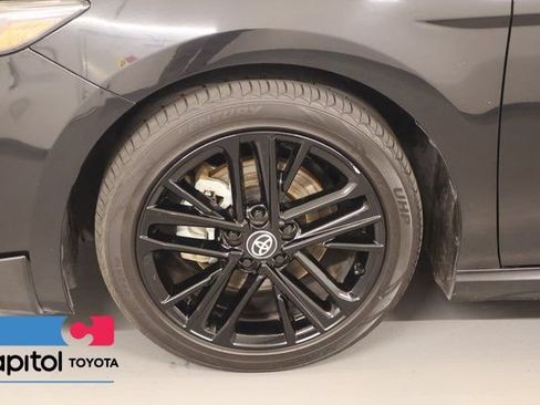Used 2025 Toyota Camry SE FWD image 7