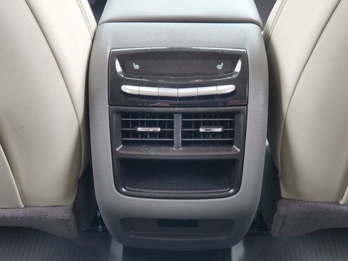 Used 2025 Cadillac XT5 Premium Luxury w/ Technology Package FWD image 21