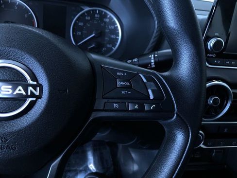 Used 2025 Nissan Sentra S image 26