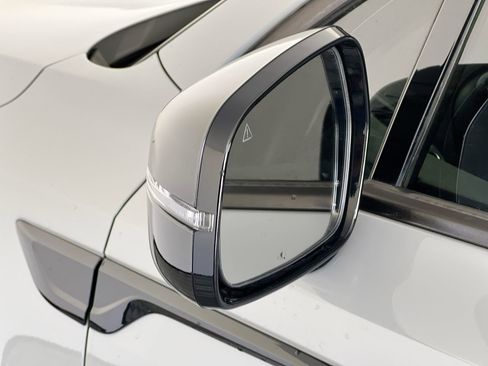 Certified 2023 Kia Sorento SX image 10