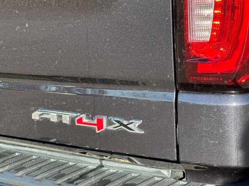 Used 2022 GMC Sierra 1500 AT4X AWD/4WD image 33