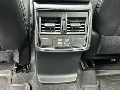 Used 2025 Subaru Forester Sport AWD/4WD image 26