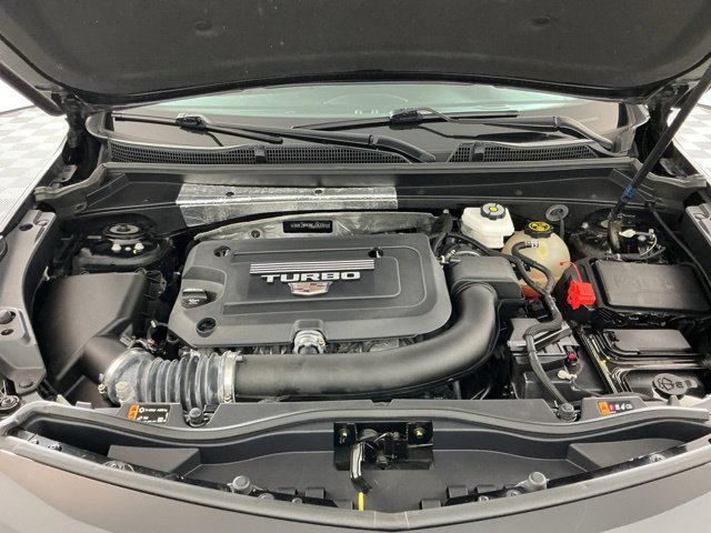 Used 2022 Cadillac XT4 Luxury w/ LPO, ONYX Package AWD/4WD image 31