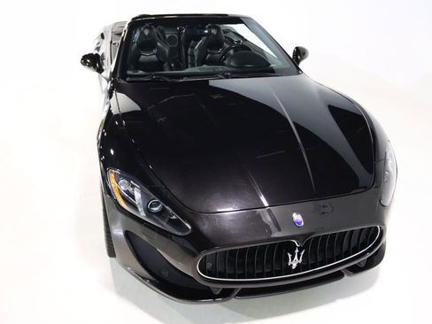 Used 2014 Maserati GranTurismo MC RWD image 25