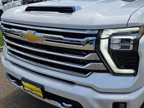 New 2025 Chevrolet Silverado 2500 High Country w/ Technology Package image 7
