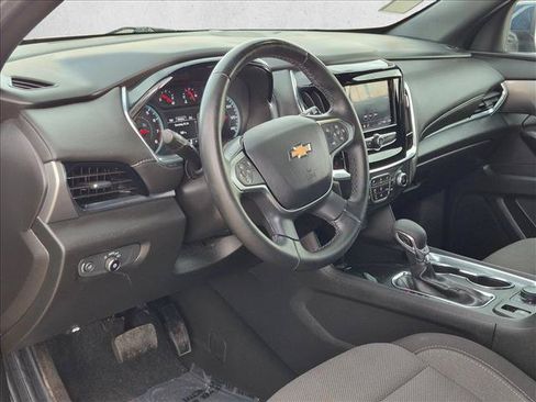 Used 2023 Chevrolet Traverse LT w/ LPO, Floor Liner Package AWD/4WD image 10