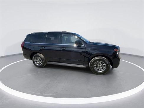 Certified 2025 Ford Expedition Active image 13