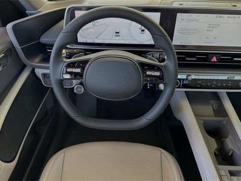 New 2025 Hyundai Ioniq 6 SEL image 17