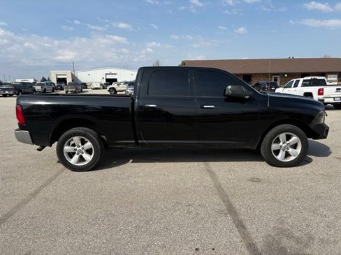 Used 2014 RAM 1500 Classic SLT AWD/4WD image 6