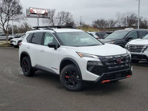 New 2026 Nissan Rogue SV w/ Rock Creek Premium Package AWD/4WD image 32