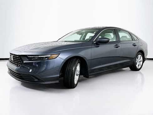 Certified 2025 Honda Accord LX image 1