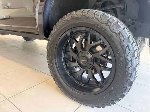 Used 2023 Ford F150 XLT w/ Equipment Group 302A High image 5