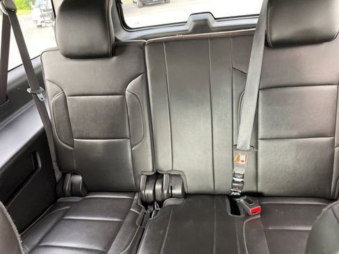 Used 2018 GMC Yukon XL Denali w/ Open Road Package image 13