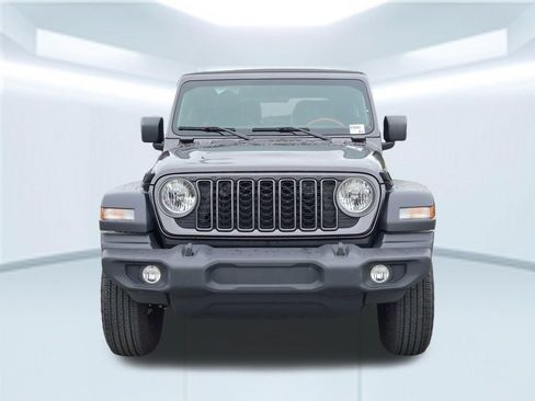 Used 2024 Jeep Wrangler Sport AWD/4WD image 8