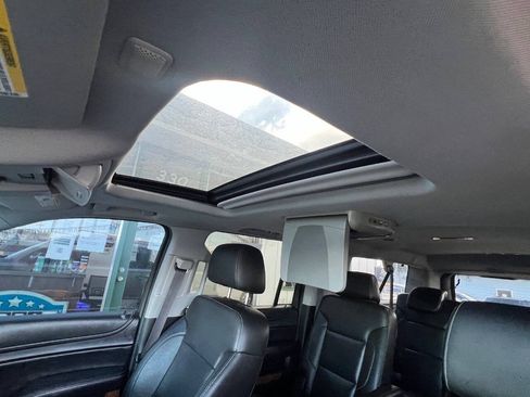 Used 2015 Chevrolet Suburban LTZ AWD/4WD image 9
