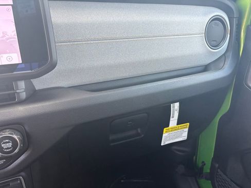 New 2025 Jeep Gladiator Sport image 23