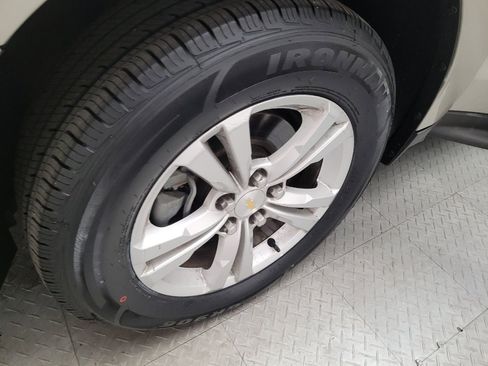 Used 2015 Chevrolet Equinox LS FWD image 31