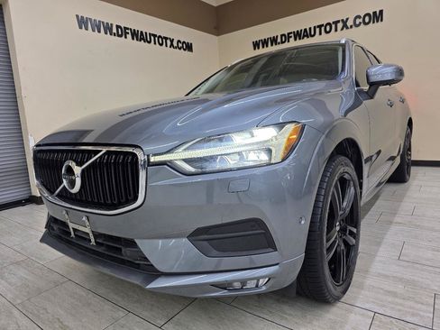 Used 2018 Volvo XC60 T5 Momentum w/ Convenience Package AWD/4WD image 2
