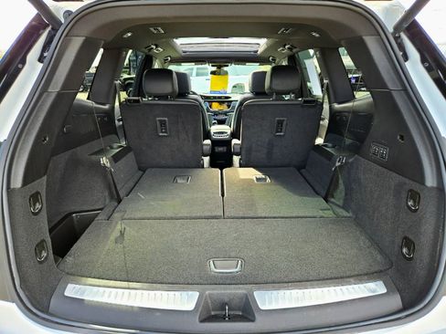 Used 2023 Cadillac XT6 Premium Luxury image 20