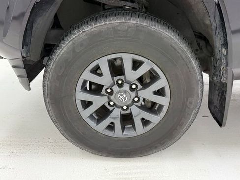 Used 2023 Toyota Tacoma SR5 image 7