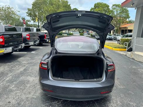 Used 2018 Tesla Model 3 Long Range AWD/4WD image 7
