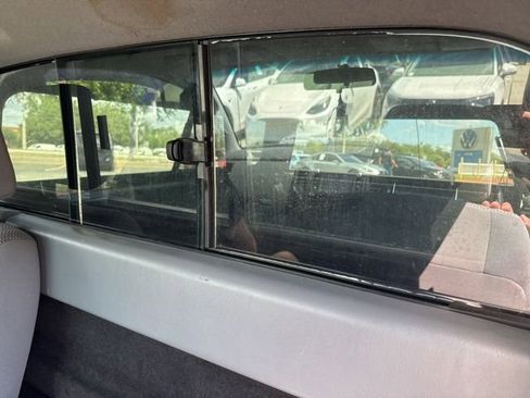 Used 2014 Toyota Tacoma 4x4 Regular Cab image 17