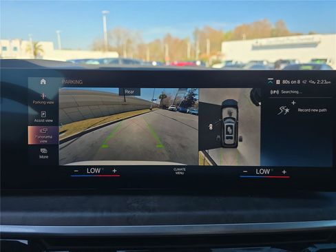 Certified 2023 BMW X7 xDrive40i w/ Executive Package image 21