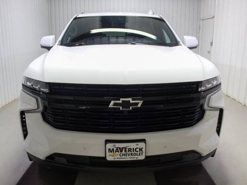 Used 2023 Chevrolet Suburban RST w/ Sport Performance Package image 2