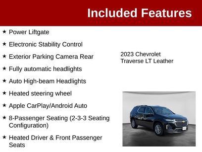 Used 2023 Chevrolet Traverse LT