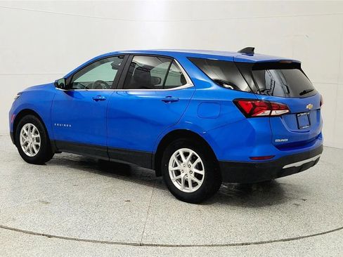 Used 2024 Chevrolet Equinox LT w/ LPO, Floor Liner Package FWD image 5