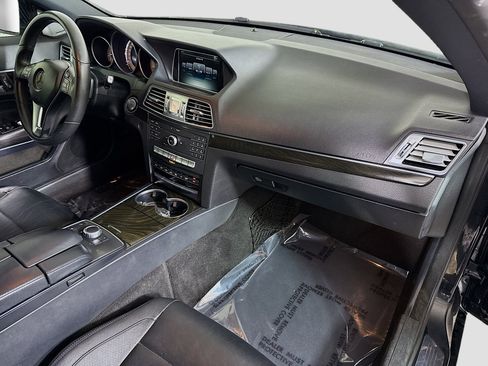 Used 2016 Mercedes-Benz E 400 Cabriolet image 28