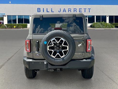 New 2026 Ford Bronco Outer Banks AWD/4WD image 5