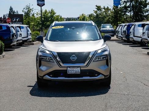 Used 2022 Nissan Rogue Platinum w/ Head-Up Display Package FWD image 7