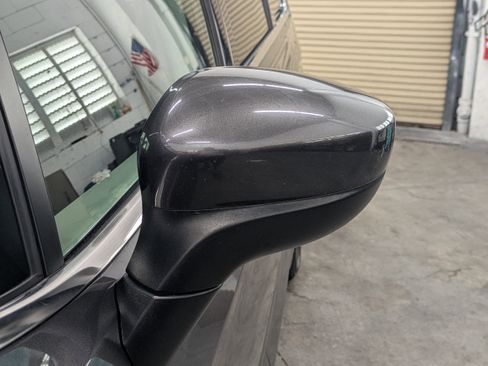 Certified 2022 Chrysler Voyager LX image 12