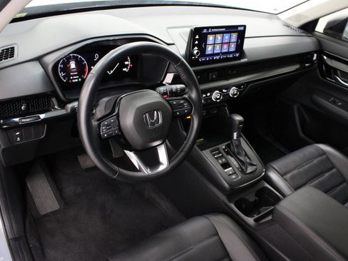 Used 2025 Honda CR-V EX-L image 13