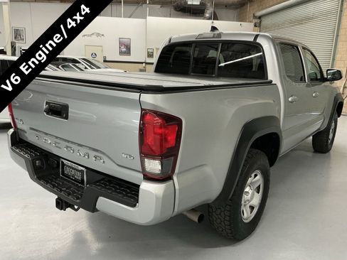 Used 2022 Toyota Tacoma SR5 image 7