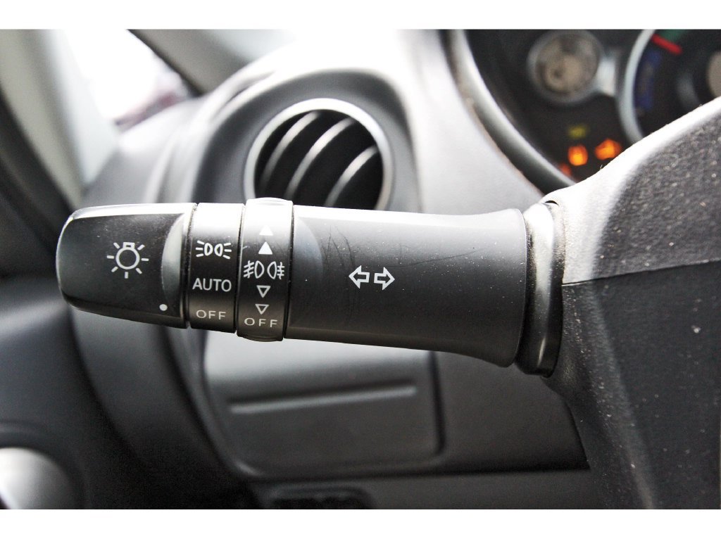 Used 2016 Mitsubishi i ES RWD image 17