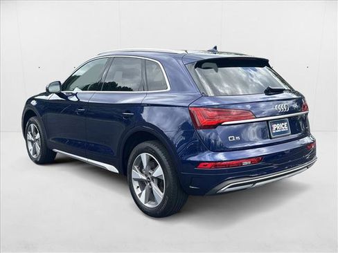Used 2023 Audi Q5 2.0T Premium w/ Convenience Package image 8