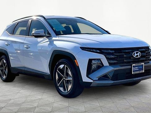 Certified 2025 Hyundai Tucson SEL image 5